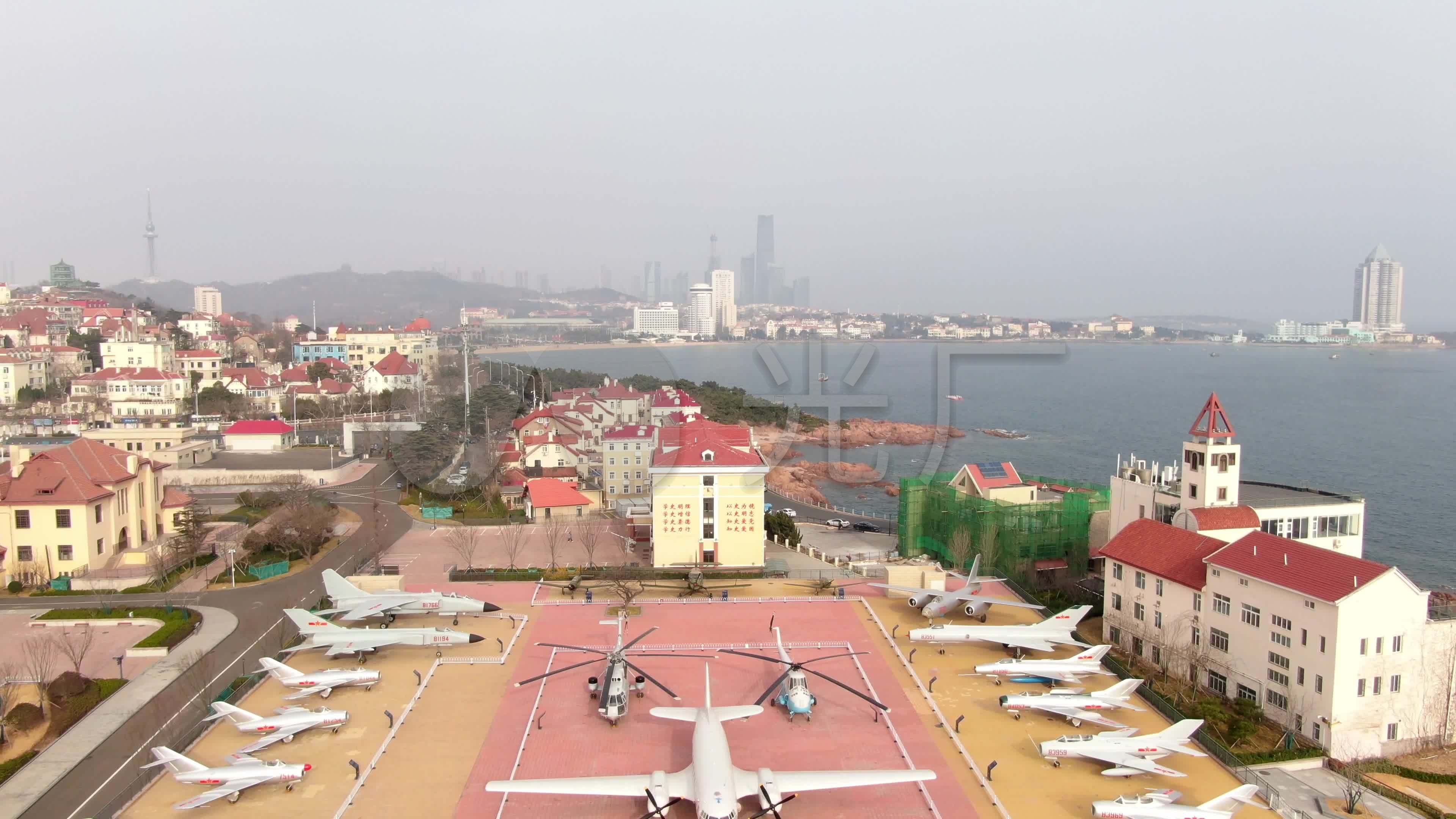 致敬人民海军英雄仪式在青岛举行-中国科技网