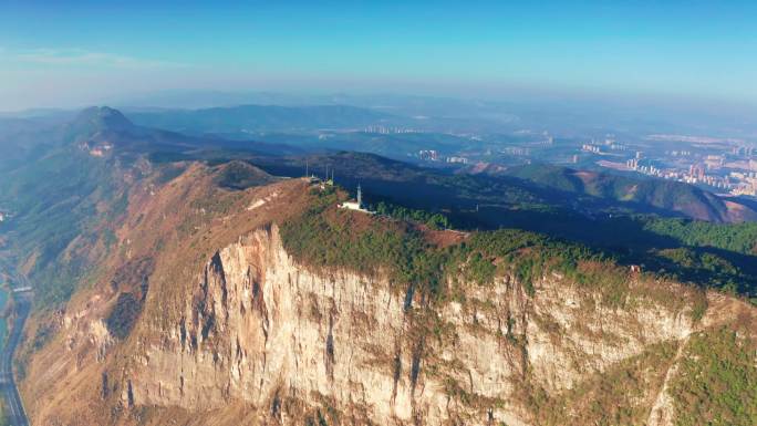 航拍昆明西山风景区