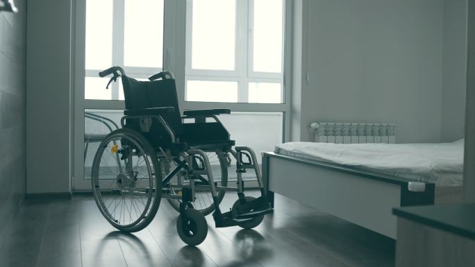 病房轮椅、残疾人士生活、老年护理、养老院