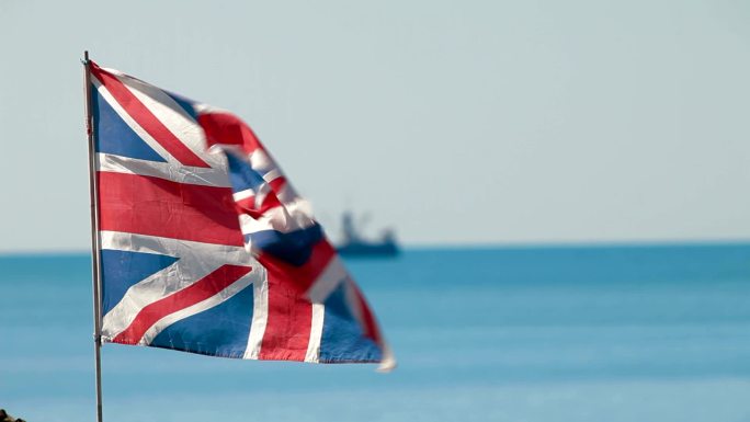 英国国旗英国国旗随风飘扬海洋