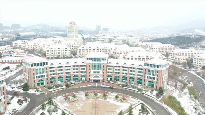 4K青岛雪景航拍 海洋大学雪景