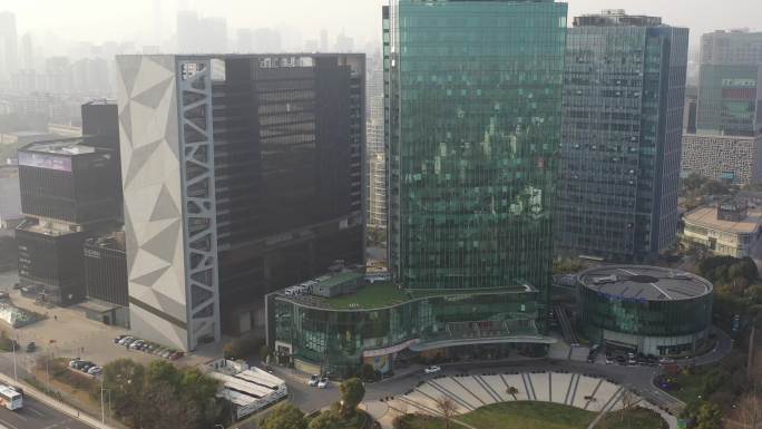 4K原素材-航拍上海永达国际大厦商圈
