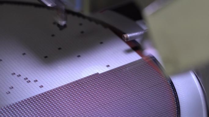 硅芯片自动化生产线高精尖科技创新