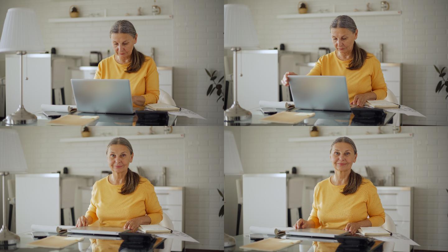 女性在笔记本电脑上工作