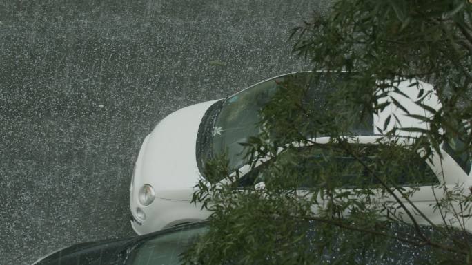 冰雹雷电极端气候暴风雨暴雨洪水