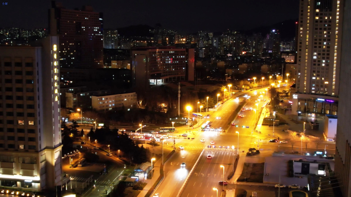 4K-航拍青岛城市道路夜景