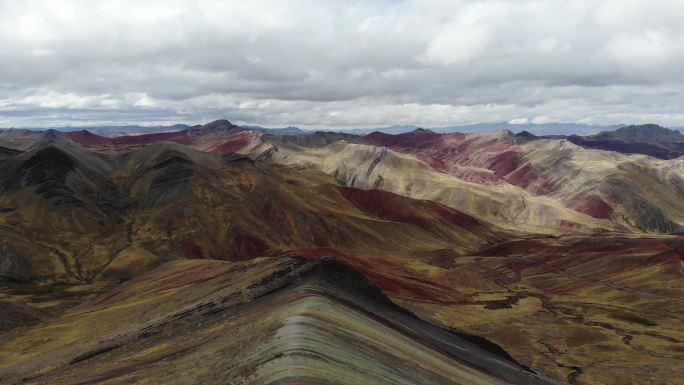 秘鲁安第斯山脉无人区荒凉