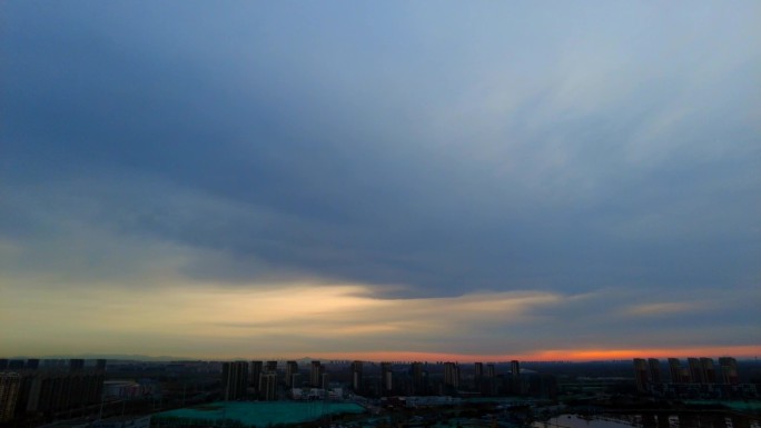 日出 阴云密布 阴天 满天乌云 清晨早晨