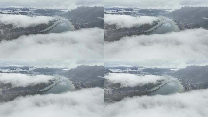 三峡大坝云雾之一