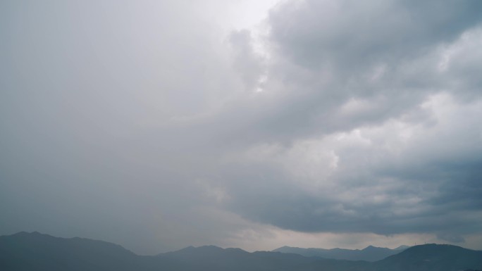 小镇天空云天气变化