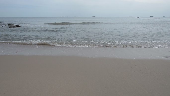 沙滩 海浪 礁石