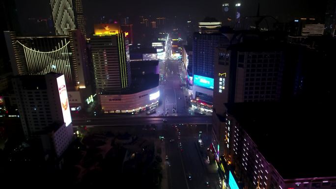 疫情下的长沙步行街黄兴路夜景