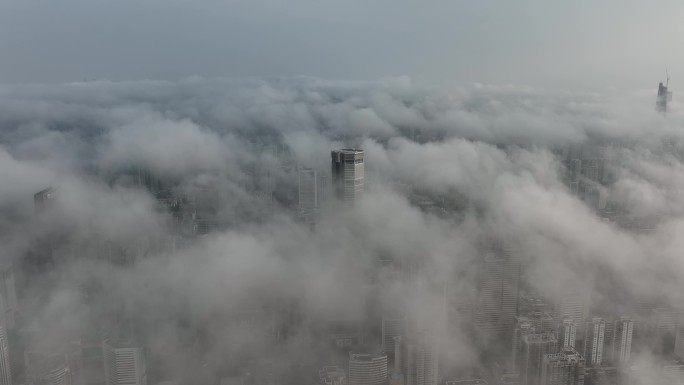 【4K正版】云雾中深圳的华强北赛格大厦
