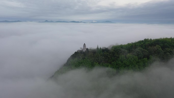 阆中白塔云海