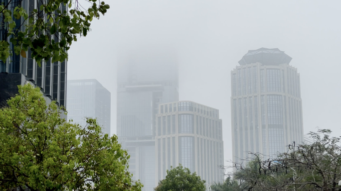 4k 城市 大雾 雾天 潮湿 梅雨季节