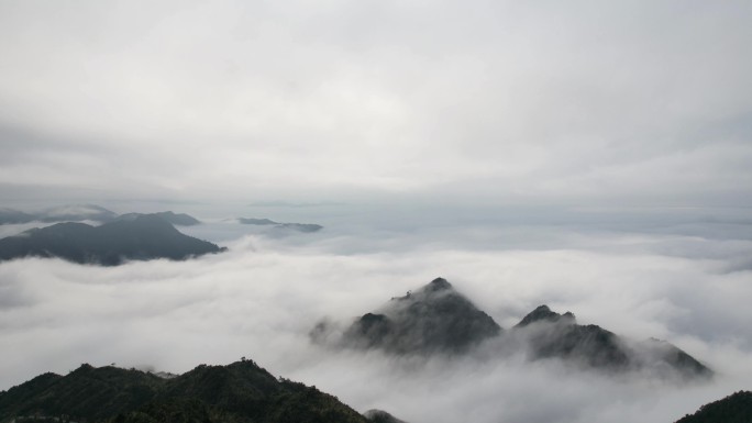 云海延时摄影晴空天空莽山日落山顶