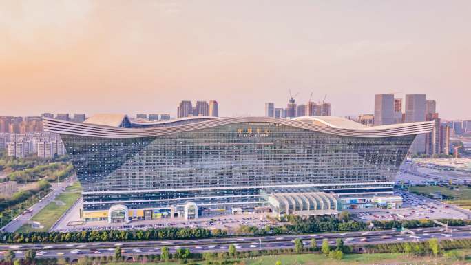 中国公园城市亚洲最大单体建筑成都环球中心
