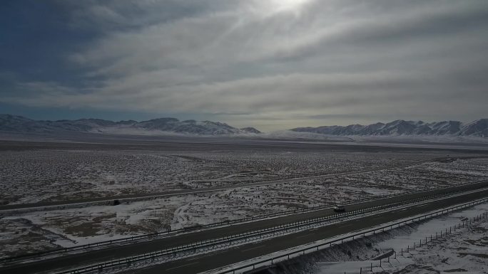 雪山航拍