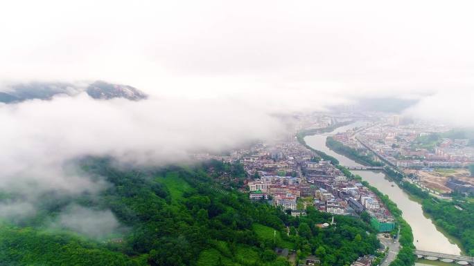 信阳新县航拍穿云见城市航拍新县