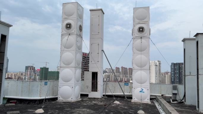 中国铁塔新型天线伪装无线信号接收发射