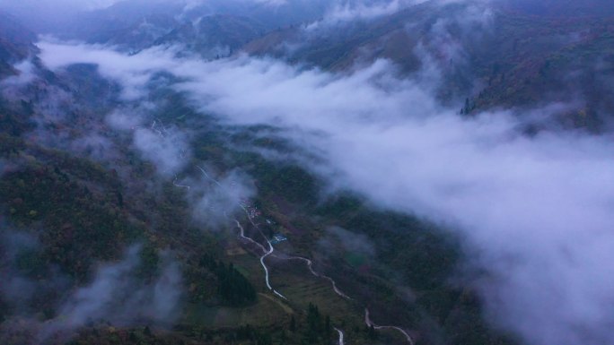 清晨山区云海航拍