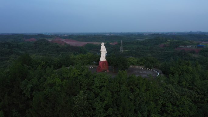 江姐 江竹筠 塑像