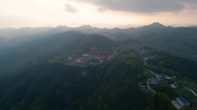 楚门 日照寺 落日 光辉 航拍 深山