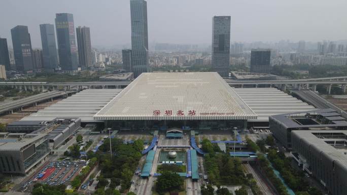 2022年深圳龙华深圳北停运空城空镜头