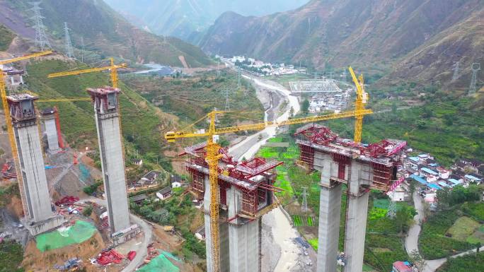 高速公路特大桥桥梁建设航拍特写