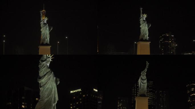 埃菲尔铁塔 自由女神像 夜景