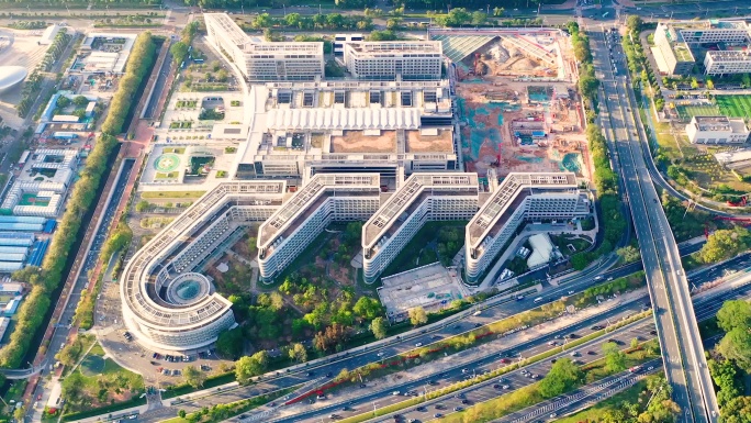 十年发展成为医改样本：香港大学深圳医院