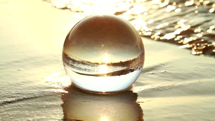 海边的玻璃球倒数10秒十秒