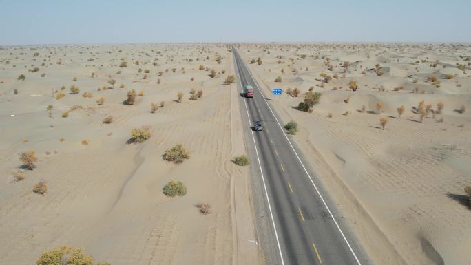 【原创可商用】新疆塔克拉玛干沙漠公路旅行