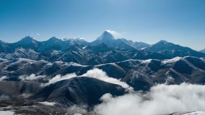 川西高原甘孜州贡嘎山脉雪山大自然风光延时