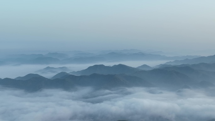 航拍江南浙江山水早晨云雾水墨中国画诸暨