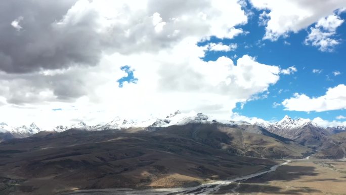 天空白云西藏风景延时蓝天白云白云飘飘云层