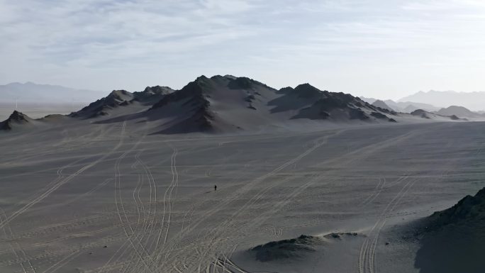 青海冷湖黑独山航拍4K，最像月球的地方