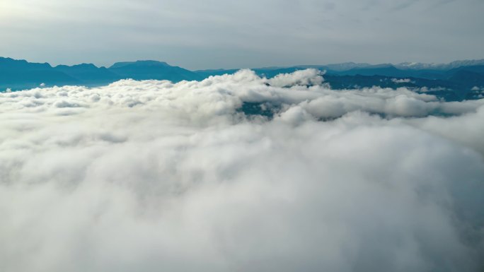 大气震撼自然云海云雾波涛翻滚航拍延时