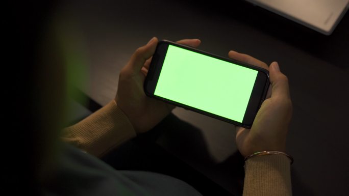 绿色屏幕的手机绿幕绿屏alpha带透明通
