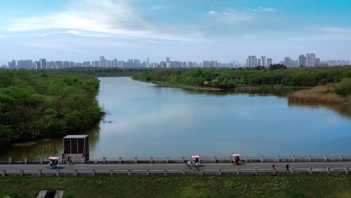 公园城市成都青龙湖