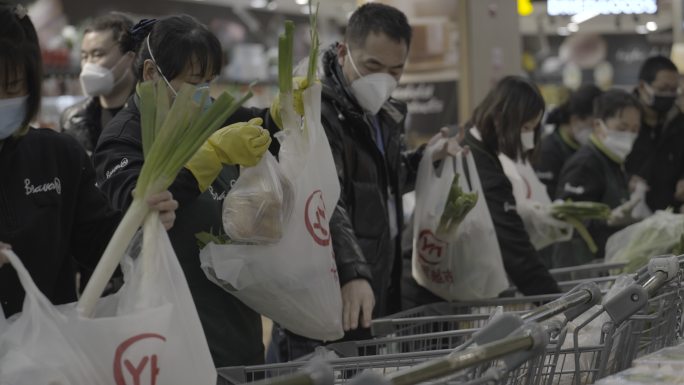 疫情期间蔬菜分发