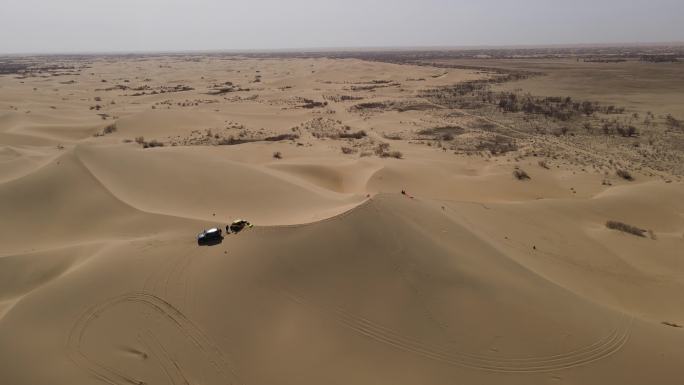 沙漠 库布齐沙漠  冲沙  沙漠中的湖