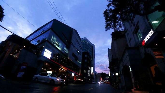 韩国城市夜景 街道车流