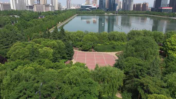 湖面风景航拍，公园建筑绿植造型