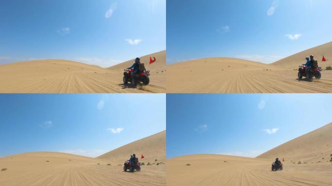 沙漠里的沙滩摩托