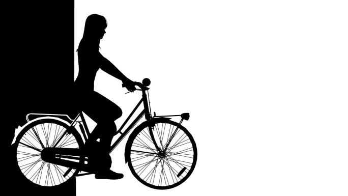 骑自行车的女性（过渡）