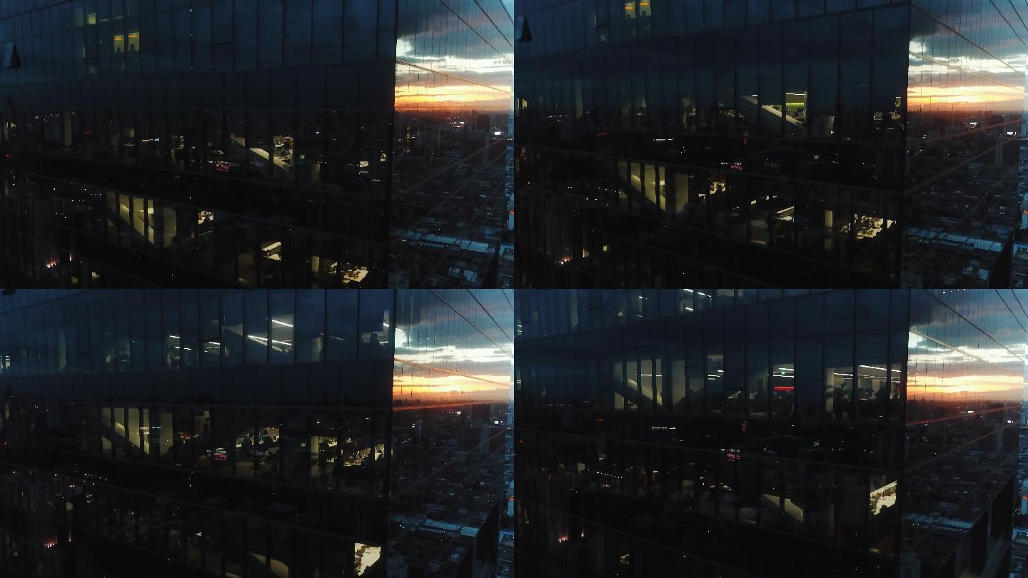 鸟瞰夜景城市玻璃建筑
