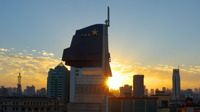 4K航拍八一广场南昌起义纪念塔日落