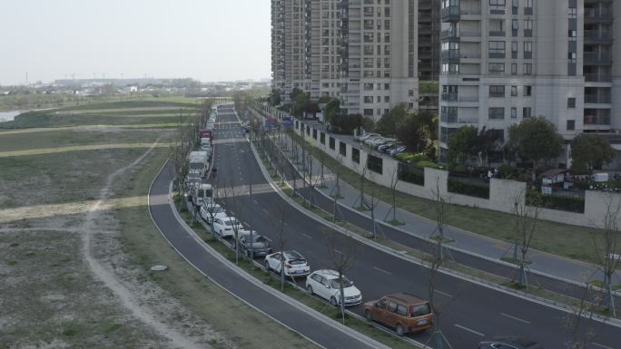 「有版权」航拍LOG车辆道路违章停车4K