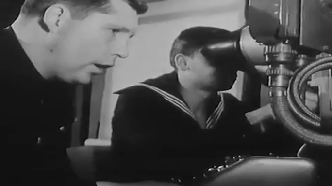 60年代军舰反潜训练潜艇